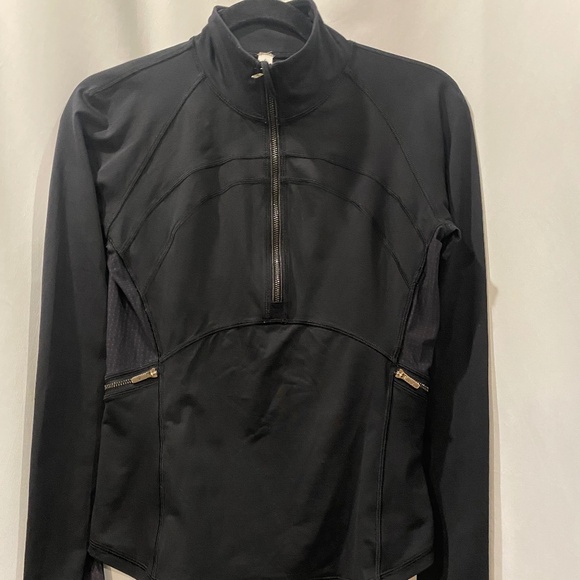 Lululemon - Half Zip Mesh Pullover - Picture 1 of 2